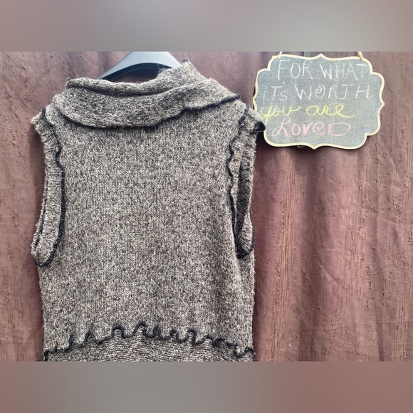 225-Orange You Worth It😜🥰 Orange Fashion Village Wool Vest - Picture 4 of 11